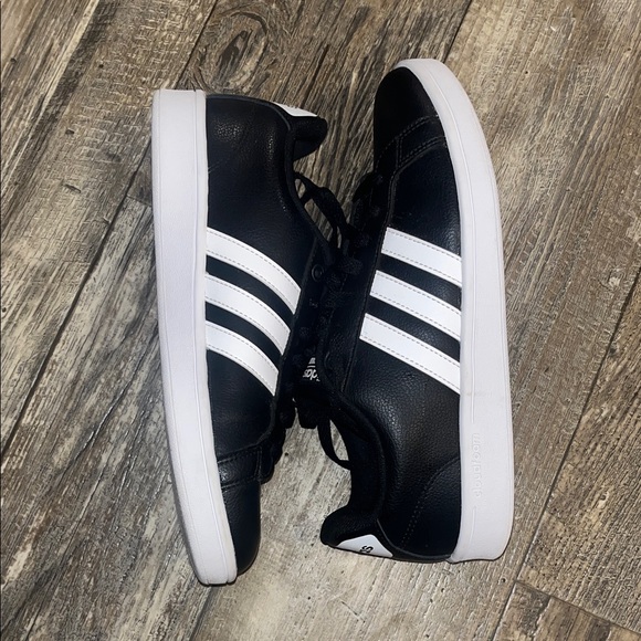 Adidas Women's Black Sneakers with White Stripes - Picture 4 of 4